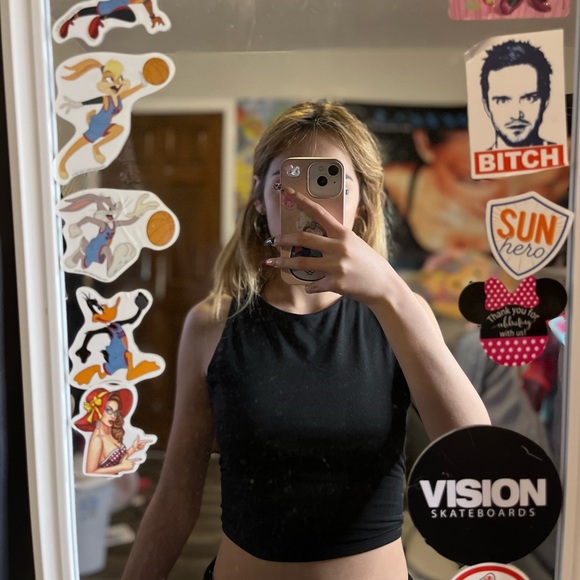 Open back black shirt and Black skirt set! - Picture 2 of 3